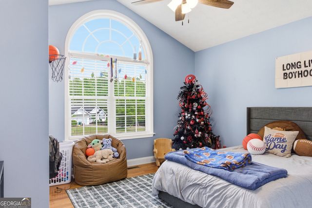 180 Rocky Shoals Trail, Mount Airy, GA 30563