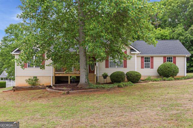 180 Rocky Shoals Trail, Mount Airy, GA 30563