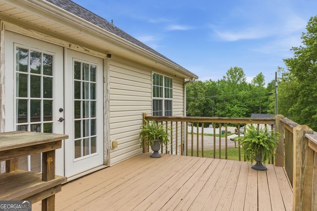 180 Rocky Shoals Trail, Mount Airy, GA 30563