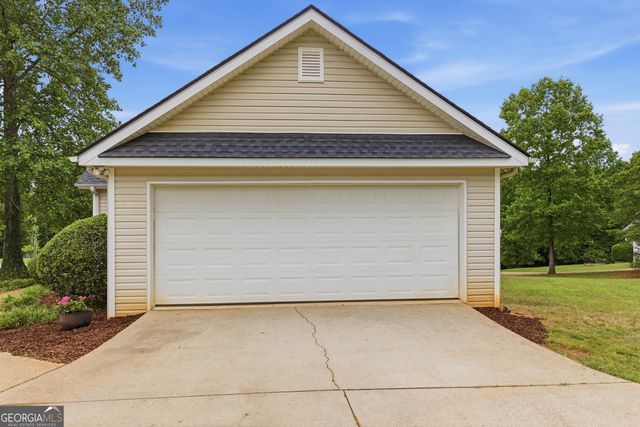 180 Rocky Shoals Trail, Mount Airy, GA 30563