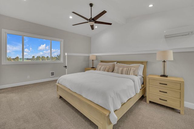 21483 Bunchgrass Court, Bend, OR 97701