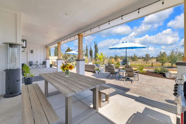 21483 Bunchgrass Court, Bend, OR 97701