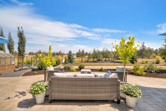 21483 Bunchgrass Court, Bend, OR 97701