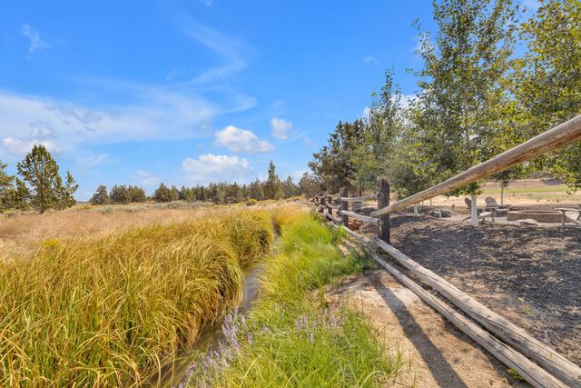 21483 Bunchgrass Court, Bend, OR 97701