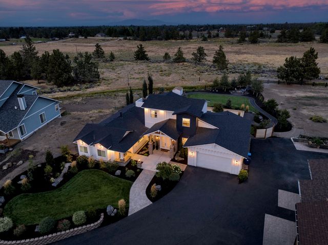 21483 Bunchgrass Court, Bend, OR 97701