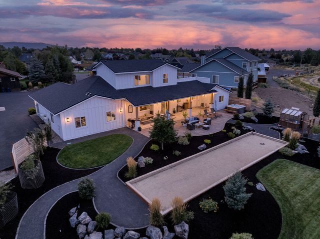 21483 Bunchgrass Court, Bend, OR 97701