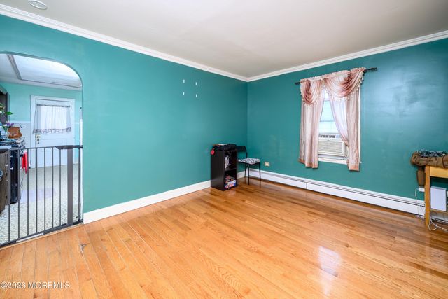 43 Pergola Avenue, Jamesburg, NJ 08831