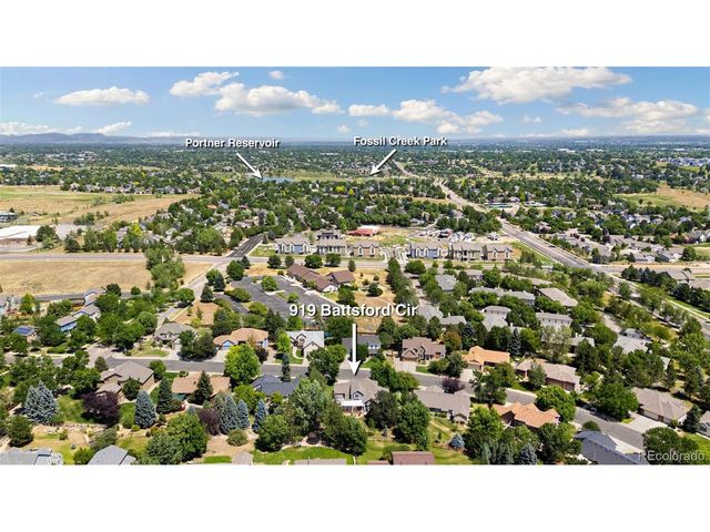 919 Battsford Cir, Fort Collins, CO 80525