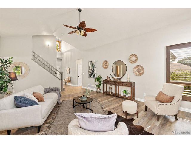 919 Battsford Cir, Fort Collins, CO 80525