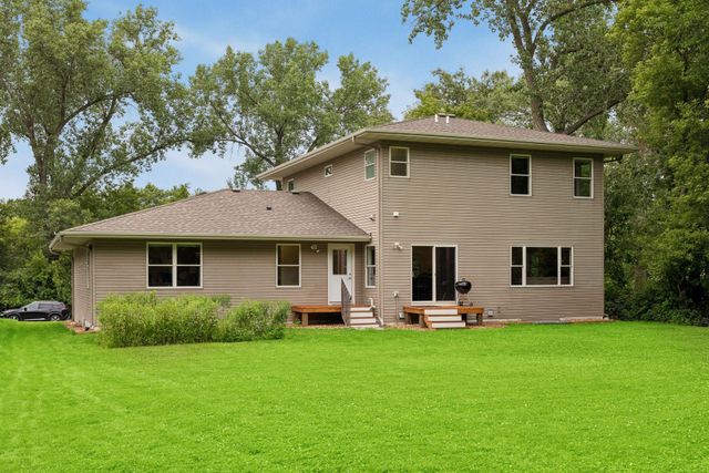 2551 15th Street NW, New Brighton, MN 55112