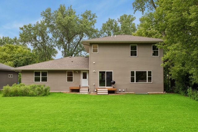2551 15th Street NW, New Brighton, MN 55112