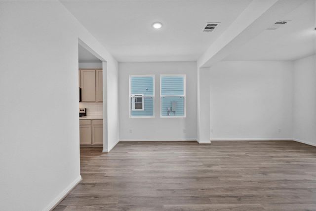 108 Wesley Miller LN, Taylor, TX 76574