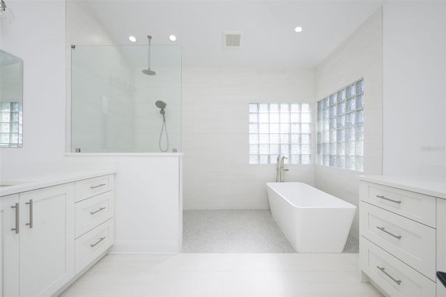 3311 OAK VISTA DRIVE, Port Orange, FL 32128