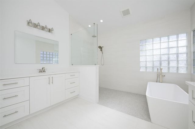 3311 OAK VISTA DRIVE, Port Orange, FL 32128