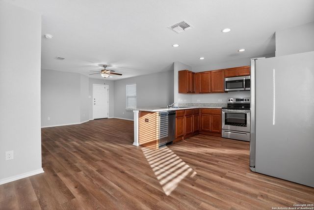 7510 Josephs Way, Converse, TX 78109