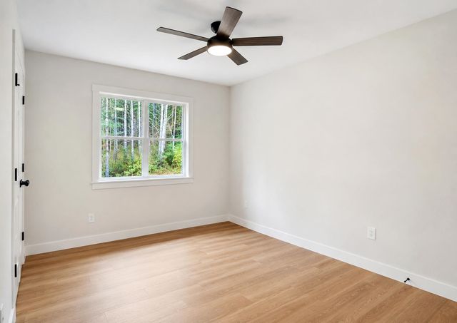 230 Old Greenfield Road, Peterborough, NH 03458