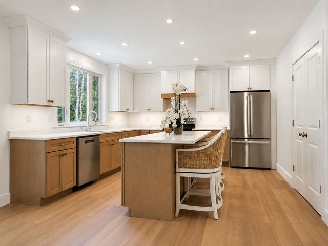230 Old Greenfield Road, Peterborough, NH 03458