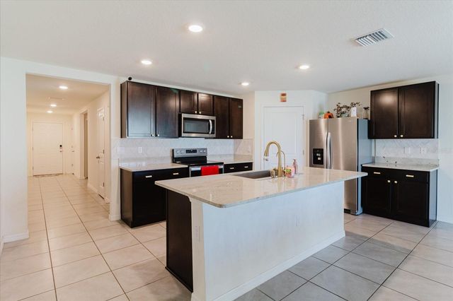 2812 GUMBO LIMBO DRIVE, Wimauma, FL 33598