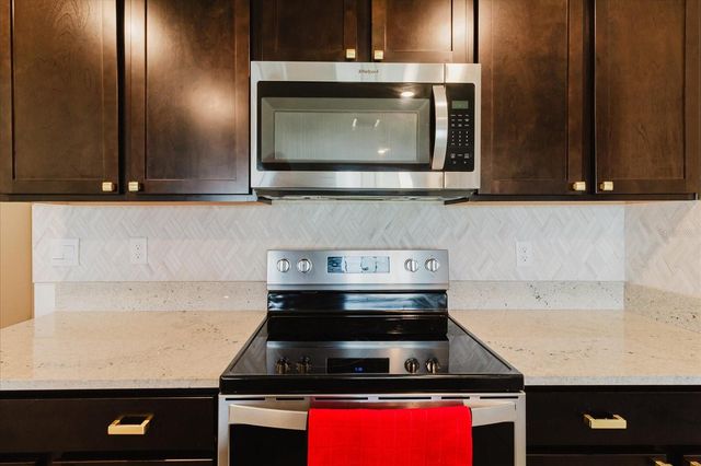 2812 GUMBO LIMBO DRIVE, Wimauma, FL 33598