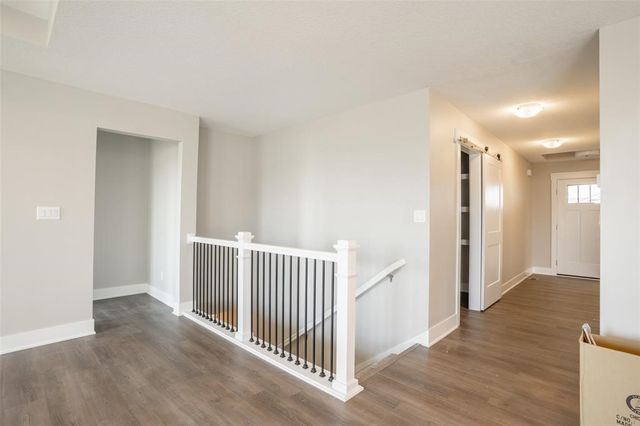 301 NE Meadow Lane, Ankeny, IA 50021