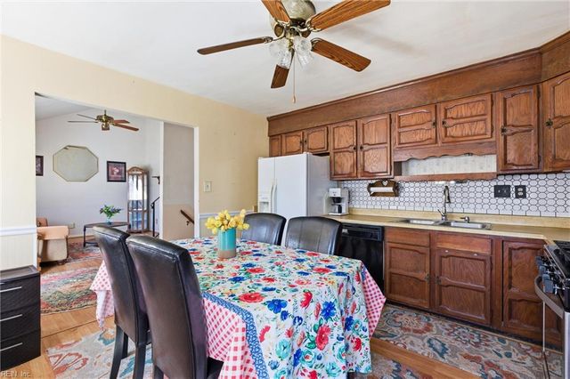 3508 Maverick ST, Virginia Beach, VA 23452