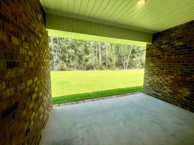 5310 Hidden Pines Circle, Milton, FL 32583