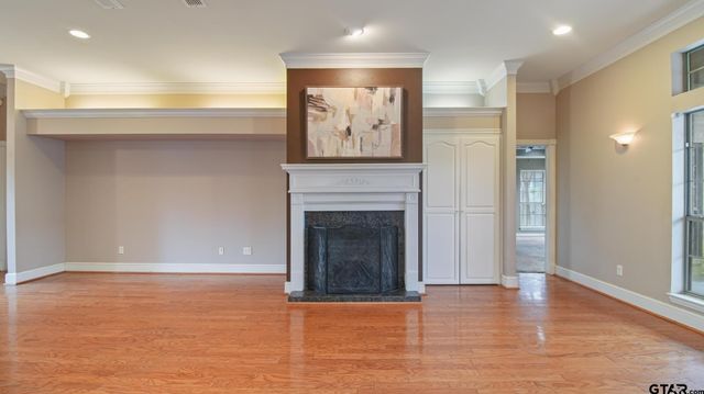 15360 Wagon Wheel Drive, Chandler, TX 75758