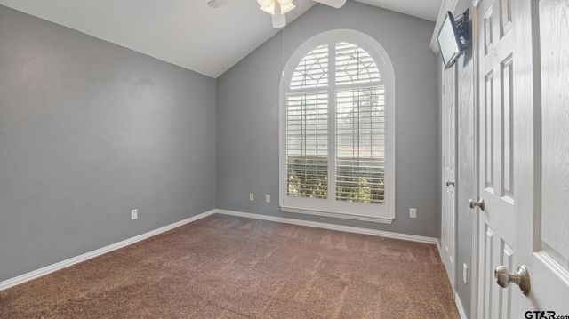 15360 Wagon Wheel Drive, Chandler, TX 75758
