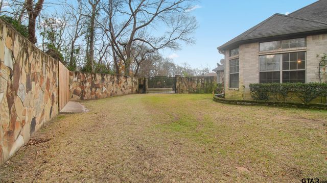 15360 Wagon Wheel Drive, Chandler, TX 75758