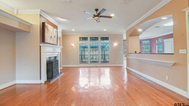 15360 Wagon Wheel Drive, Chandler, TX 75758