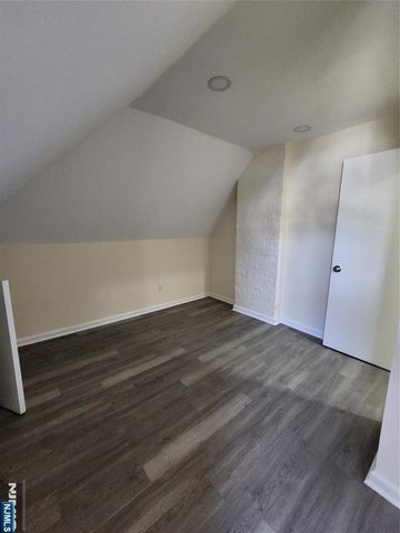 254 Montgomery Street 252, Bloomfield, NJ 07003