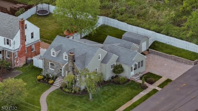 2395 Lake Park Ter, Scotch Plains Twp., NJ 07076