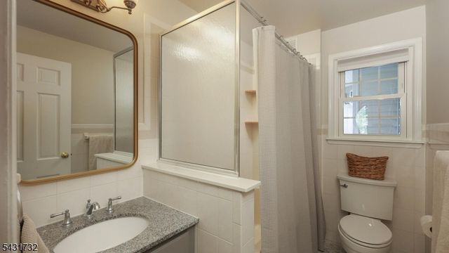 2395 Lake Park Ter, Scotch Plains Twp., NJ 07076
