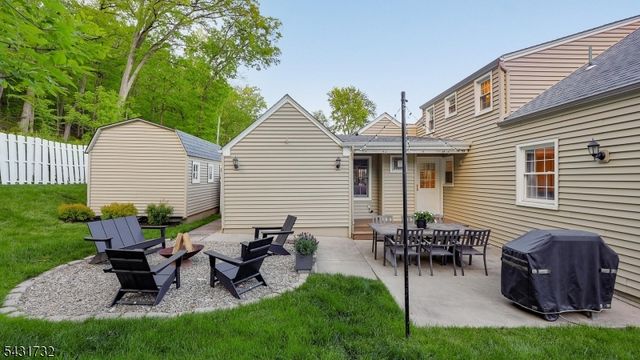 2395 Lake Park Ter, Scotch Plains Twp., NJ 07076