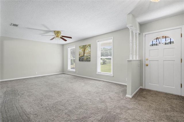 2810 Schillinger Road N, Semmes, AL 36575
