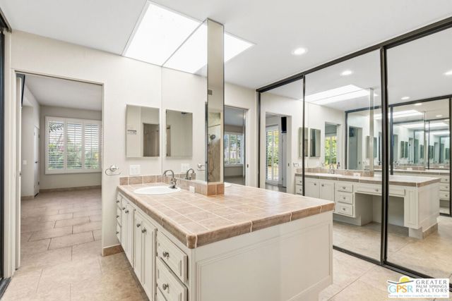 143 Desert West Drive, Rancho Mirage, CA 92270