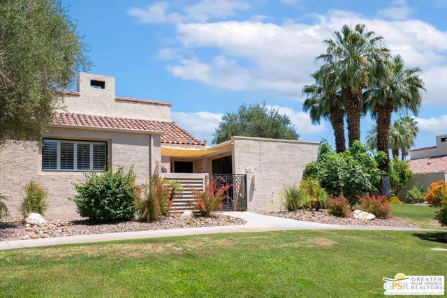 143 Desert West Drive, Rancho Mirage, CA 92270