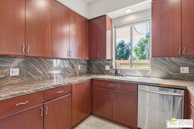 143 Desert West Drive, Rancho Mirage, CA 92270