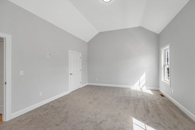 15 Louis Farm Road 15, Dracut, MA 01826