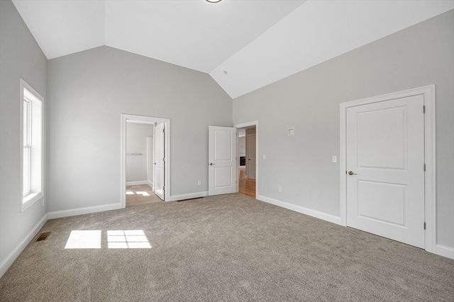 15 Louis Farm Road 15, Dracut, MA 01826