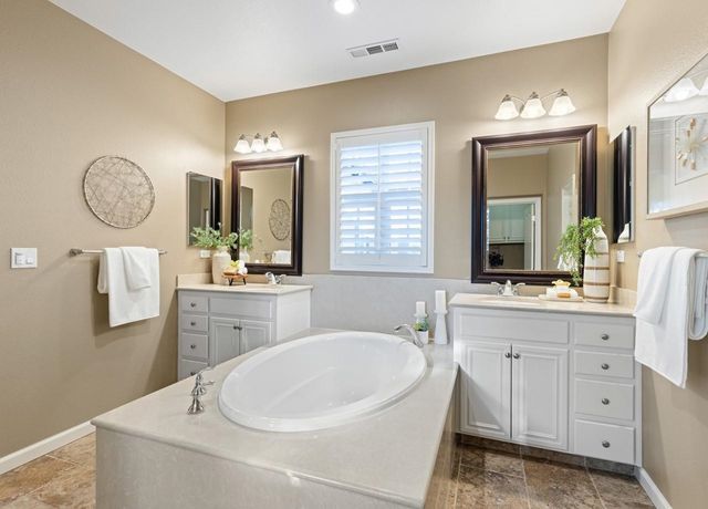 7672 Stoneleaf Rd, San Ramon, CA 94582