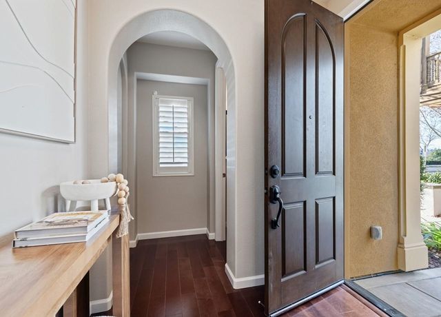 7672 Stoneleaf Rd, San Ramon, CA 94582