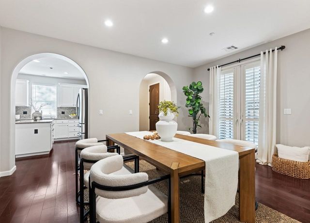 7672 Stoneleaf Rd, San Ramon, CA 94582