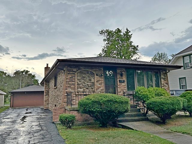 429 E 164th Place, South Holland, IL 60473