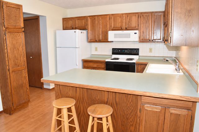 13612 86th Avenue N, Maple Grove, MN 55369