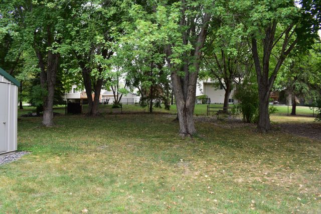 13612 86th Avenue N, Maple Grove, MN 55369