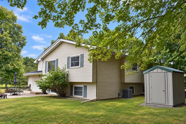 13612 86th Avenue N, Maple Grove, MN 55369