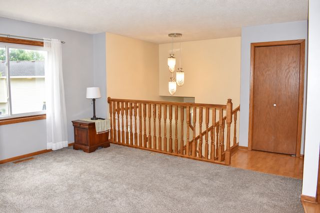 13612 86th Avenue N, Maple Grove, MN 55369