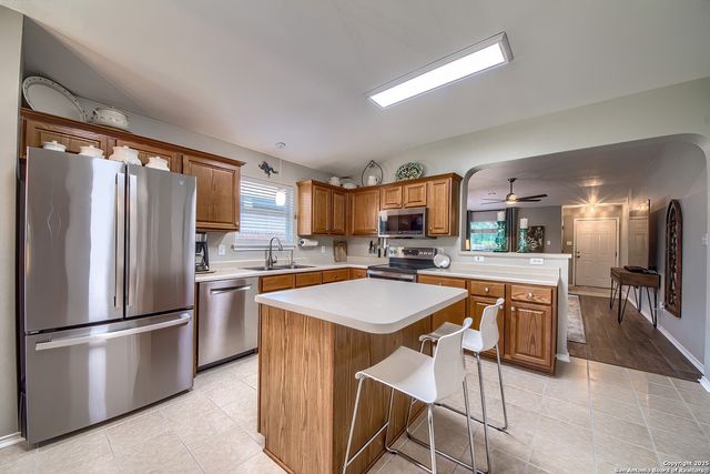 9811 Sandlet, San Antonio, TX 78254