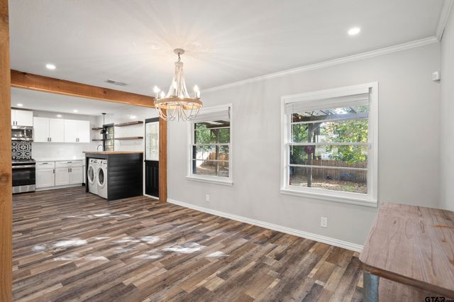 611 E Watkins St, Tyler, TX 75701